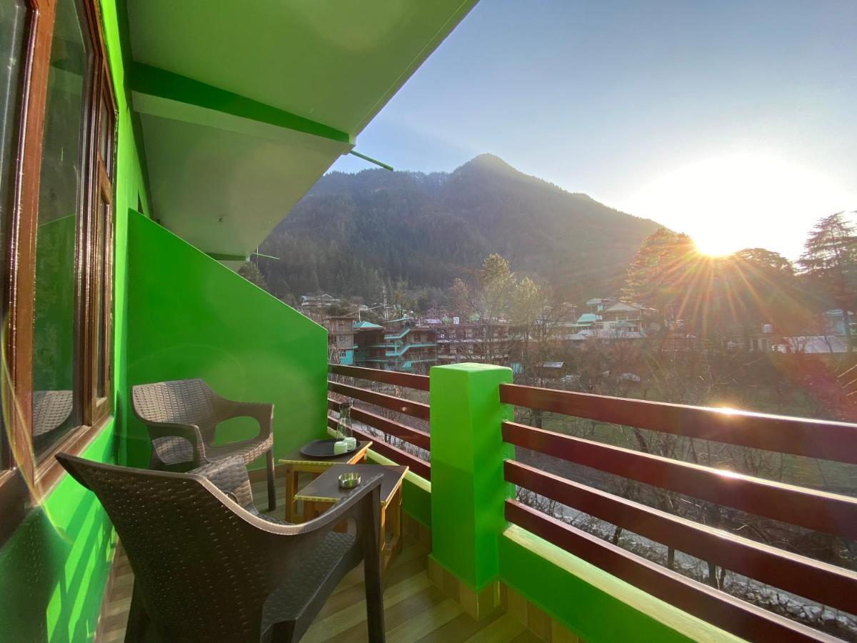Hotel The Royal Orchard Kasol Exterior foto